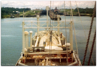 Innseiling til Panamakanalen i 1973. Foto: Erling Jensen.